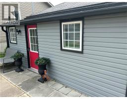 6 LAKESIDE Drive - 28