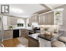 13 BURLWOOD Drive - 27