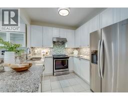 598 BESSBOROUGH Drive - 16