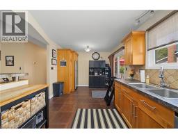 4917 HOMESTEAD Drive - 13