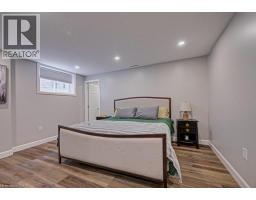 15 MATHESON Crescent - 38