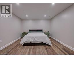 15 MATHESON Crescent - 41