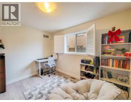 86 MARGARET Avenue - 14