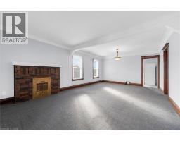 121 EDGEMONT Street N - 21
