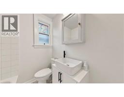 59 LONGWOOD Road N - 15