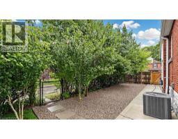 59 LONGWOOD Road N - 31