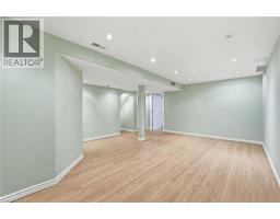 212 STONEHENGE Drive UnitNo. 41 - 33