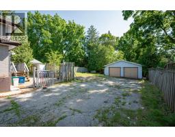 1798 KING Street E - 33