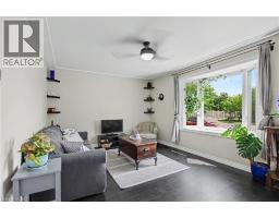 584 CONCESSION Road - 9