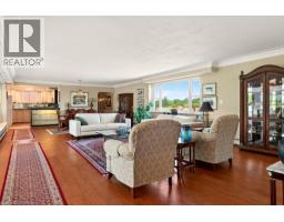 9 GRANT Boulevard UnitNo. 602 - 15