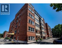9 GRANT Boulevard UnitNo. 602 - 4