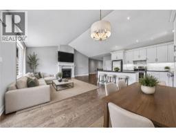 602 COCHRANE Road - 22