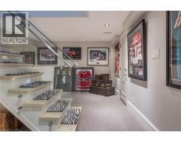 287 MACDONALD Road - 32