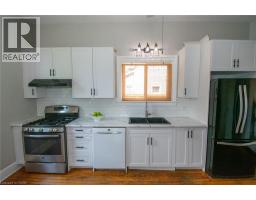 820 CEDAR Street - 16