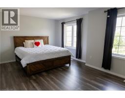 20 GILLESPIE Drive - 12