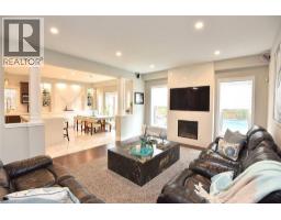 74 LAMPMAN Drive - 22