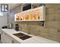 74 LAMPMAN Drive - 25