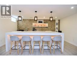 74 LAMPMAN Drive - 26