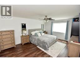 74 LAMPMAN Drive - 36