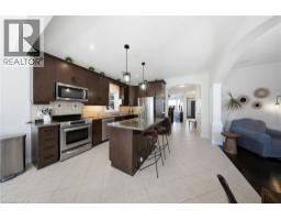 65 AMSTERDAM Crescent - 10