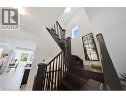 65 AMSTERDAM Crescent - 21