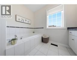65 AMSTERDAM Crescent - 28