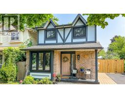 4 BALMORAL Court - 3