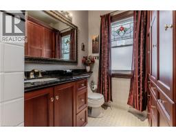 569 LOCUST Street - 18