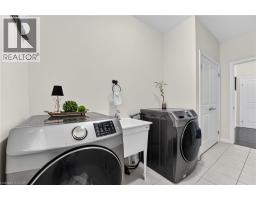 149 DENNIS Drive - 8