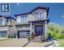 924 CHAPEL HILL Court - 2