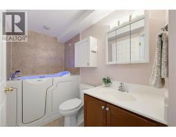 2000 CREEKSIDE Drive UnitNo. 605 - 12
