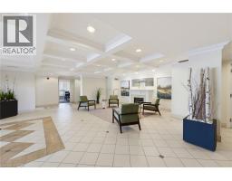 2000 CREEKSIDE Drive UnitNo. 605 - 21