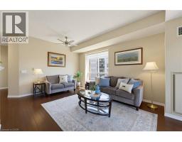 2000 CREEKSIDE Drive UnitNo. 605 - 3