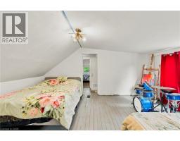 395 AVONDALE Street - 35