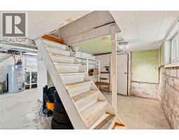 395 AVONDALE Street - 36