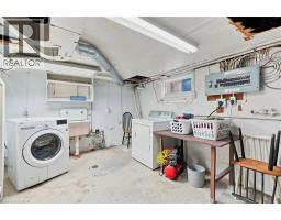 395 AVONDALE Street - 38