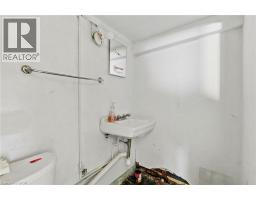 395 AVONDALE Street - 40
