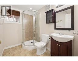 17 MCLACHLAN Place - 30