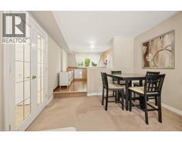 17 MCLACHLAN Place - 32