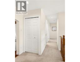 17 MCLACHLAN Place - 6