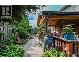 25 ERIC BURKE Court - 46