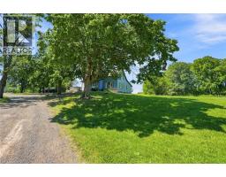 62 THOMPSON Road - 12