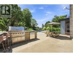 62 THOMPSON Road - 14