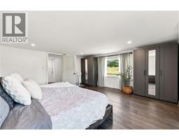 62 THOMPSON Road - 39