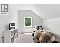 62 THOMPSON Road - 44