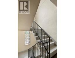 4 ROBINSON Street UnitNo. 10 - 5