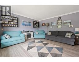 37 DUNSMERE Drive - 10