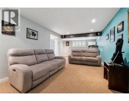 37 DUNSMERE Drive - 28