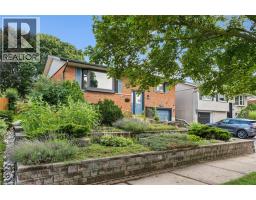 37 DUNSMERE Drive - 3
