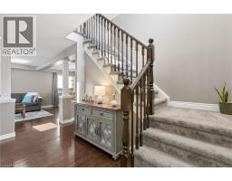37 APPLEWOOD Street - 12